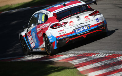 Double top 20 for Jack Butel in Brands Hatch finale
